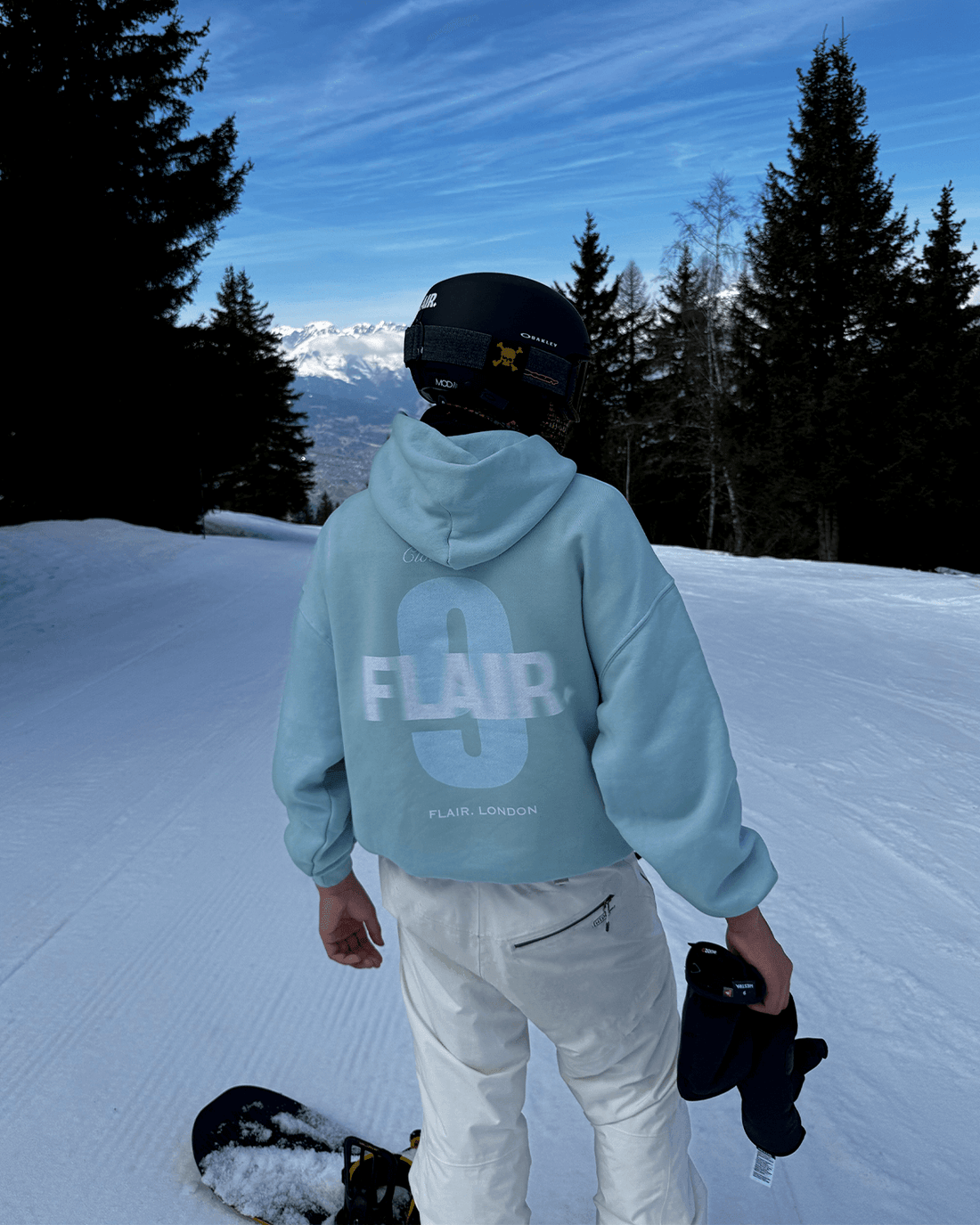 CLOUD 9 HOODIE